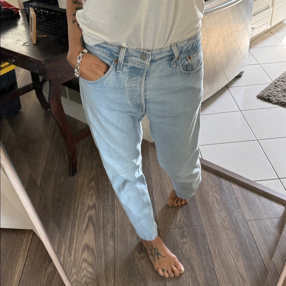 Vintage faded light blue Classic 501 Jeans size 28 - Picture 3 of 14
